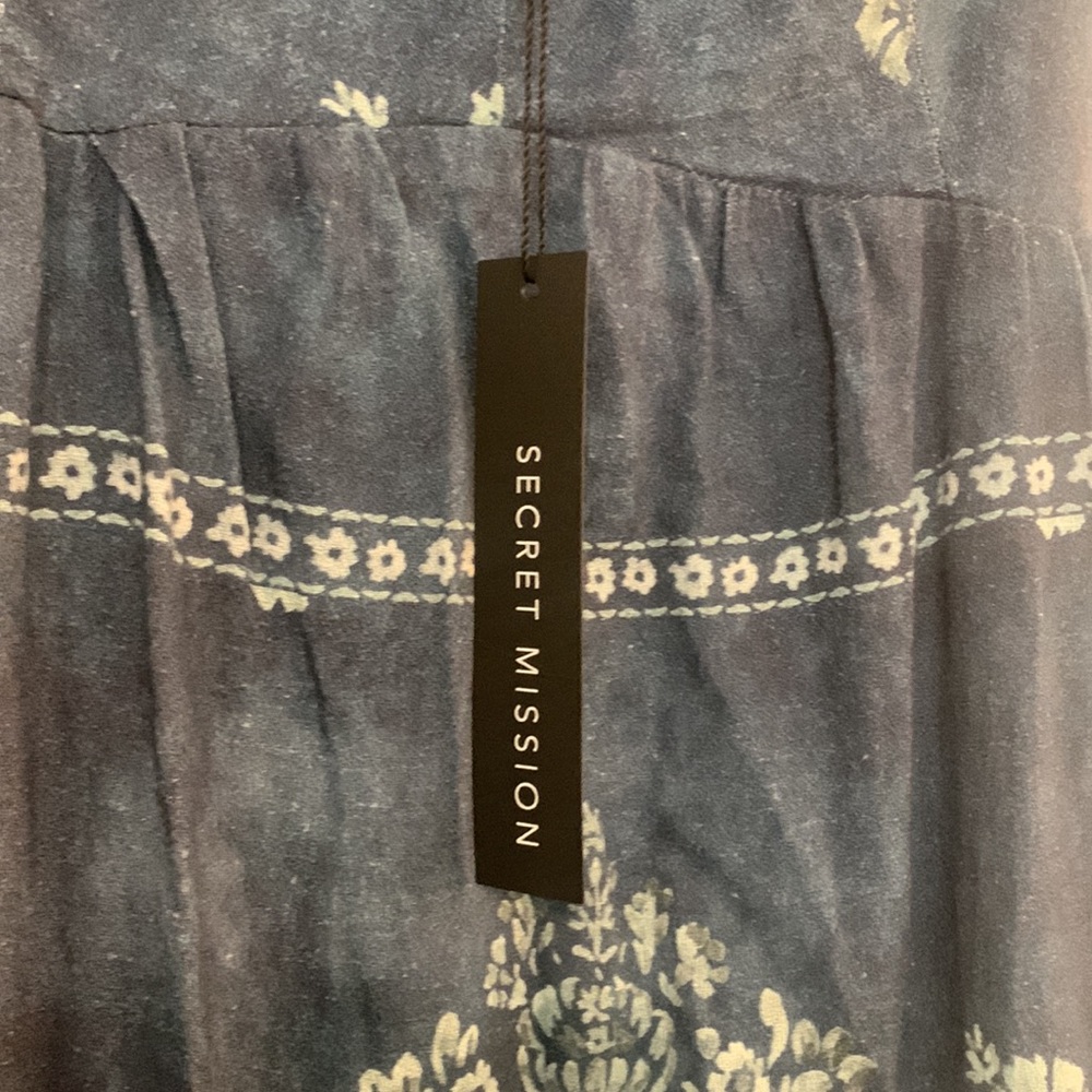 Secret Mission | Phoenix Dress - Picture 10 of 13